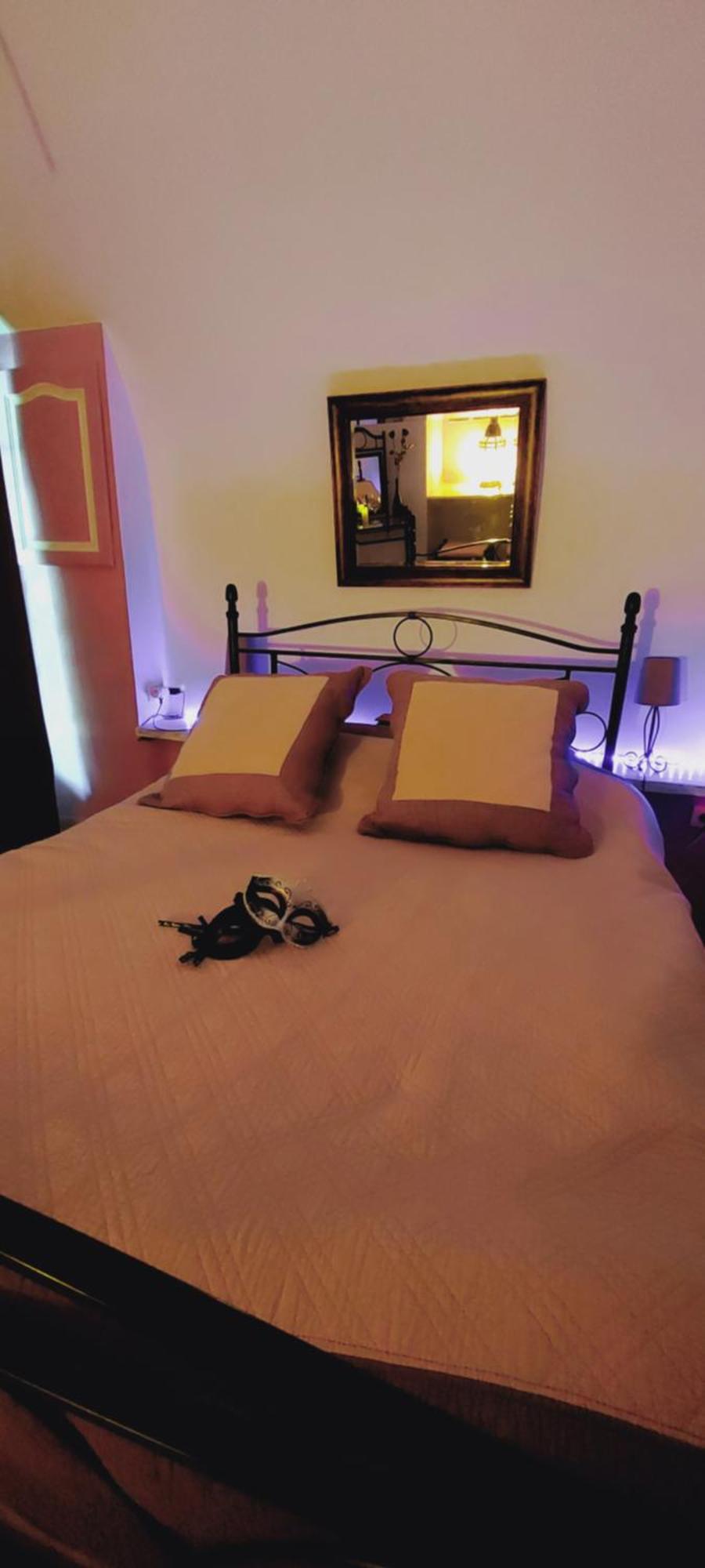Chambre Love Romantique Avec Spa Privee Calvi  Bagian luar foto