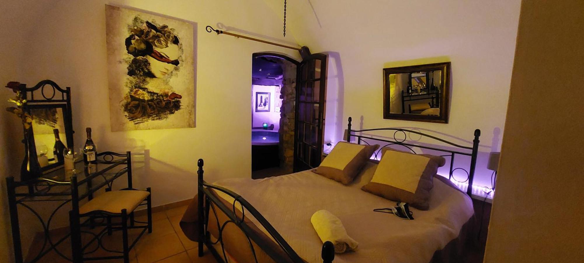 Chambre Love Romantique Avec Spa Privee Calvi  Bagian luar foto